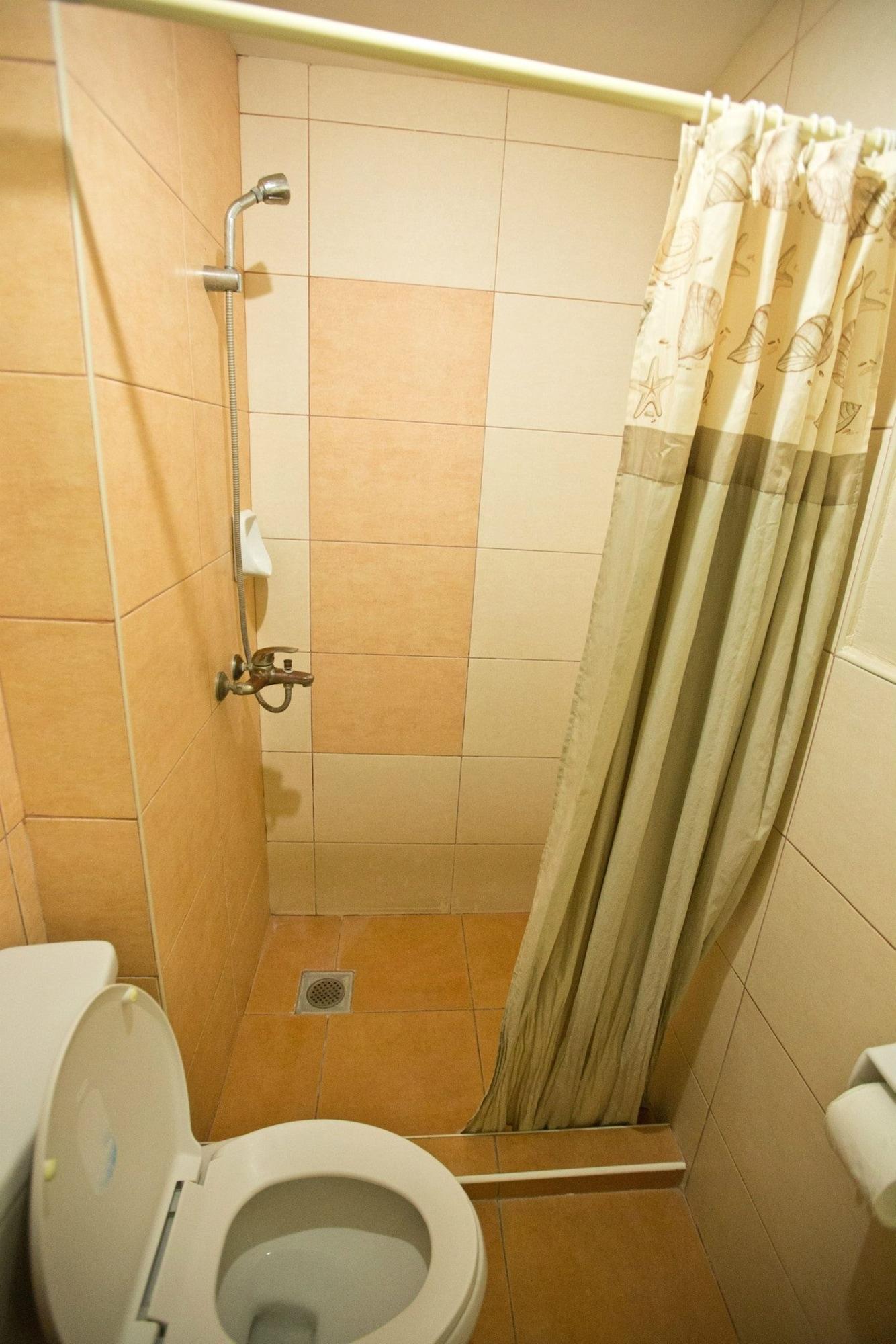 Travelbee Fuente Inn Cebu Eksteriør bilde
